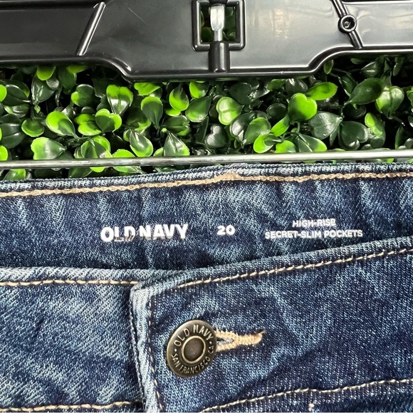 OLD NAVY | Denim Skirt - Picture 7 of 10